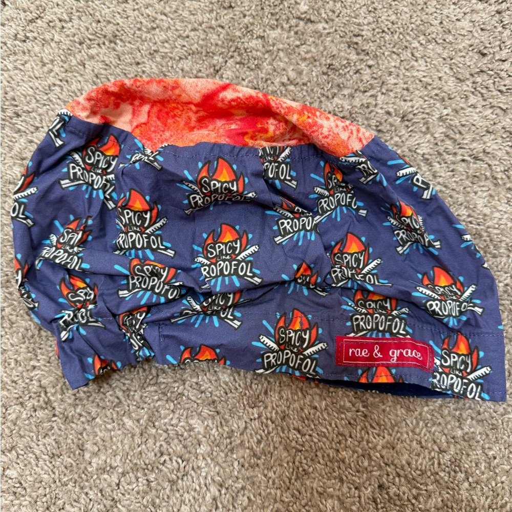 Scrub cap